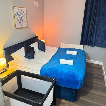 艾尔斯伯里2 Bed Town Centre Nr Theatre Free Park Wi-Fi & Garden公寓 外观 照片