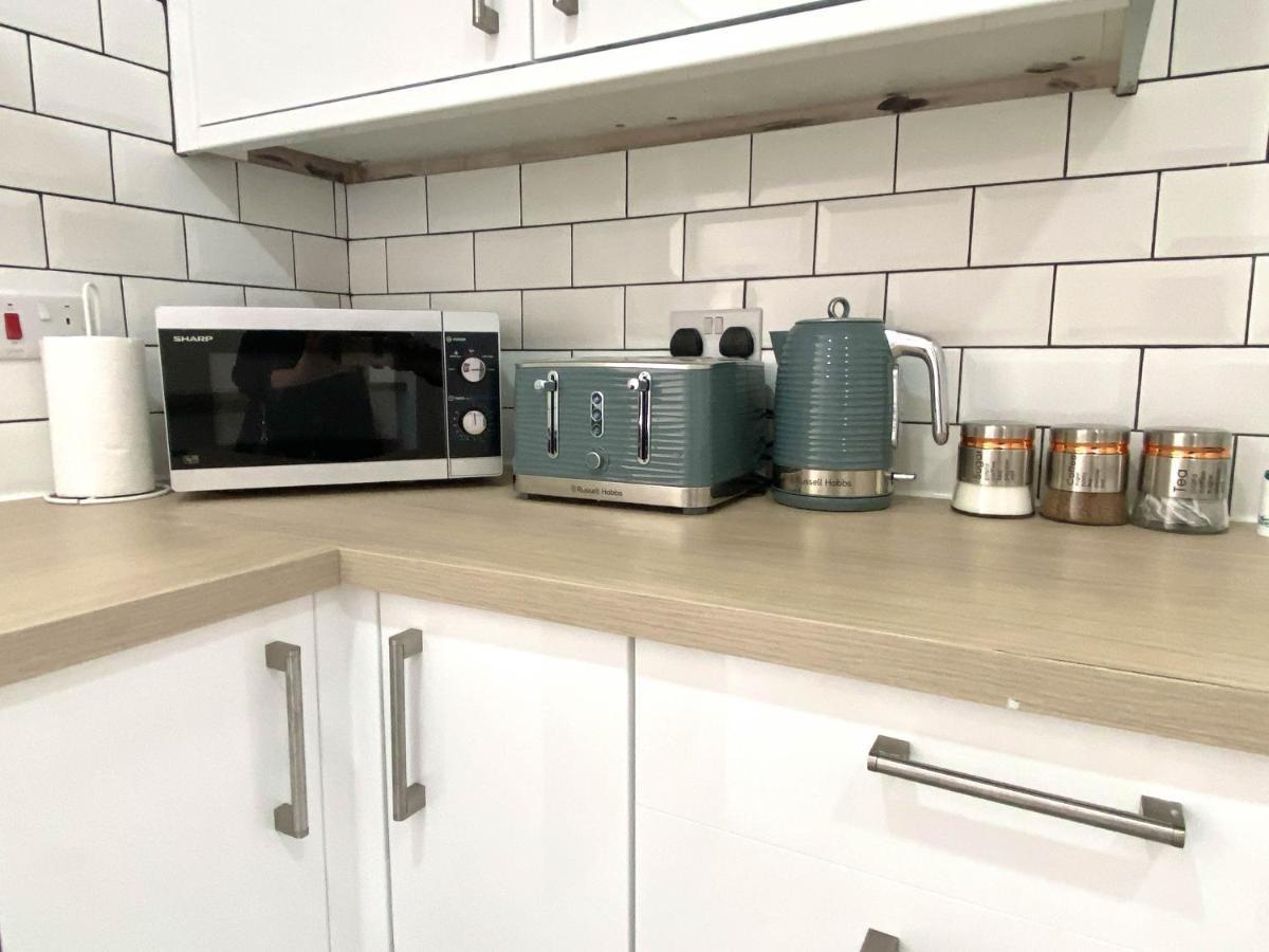 艾尔斯伯里2 Bed Town Centre Nr Theatre Free Park Wi-Fi & Garden公寓 外观 照片