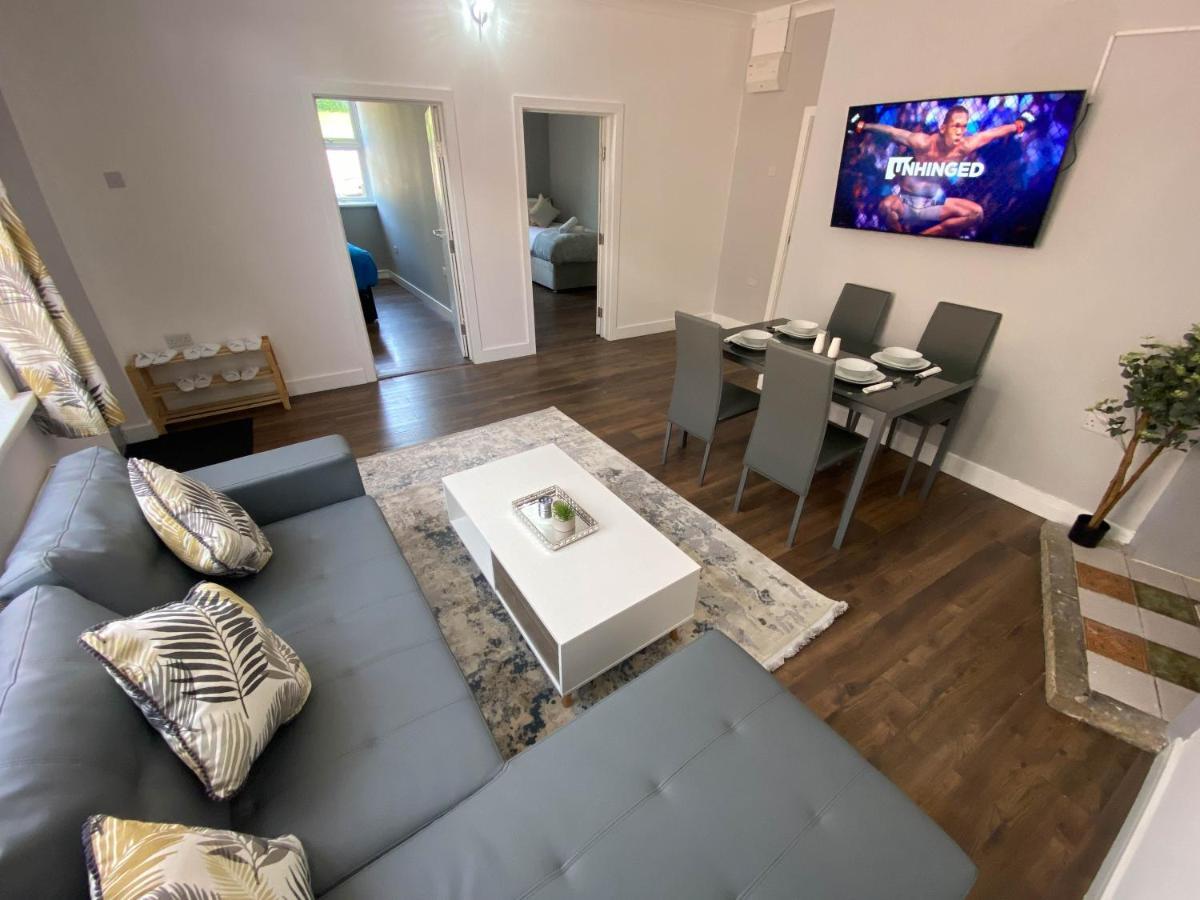 艾尔斯伯里2 Bed Town Centre Nr Theatre Free Park Wi-Fi & Garden公寓 外观 照片