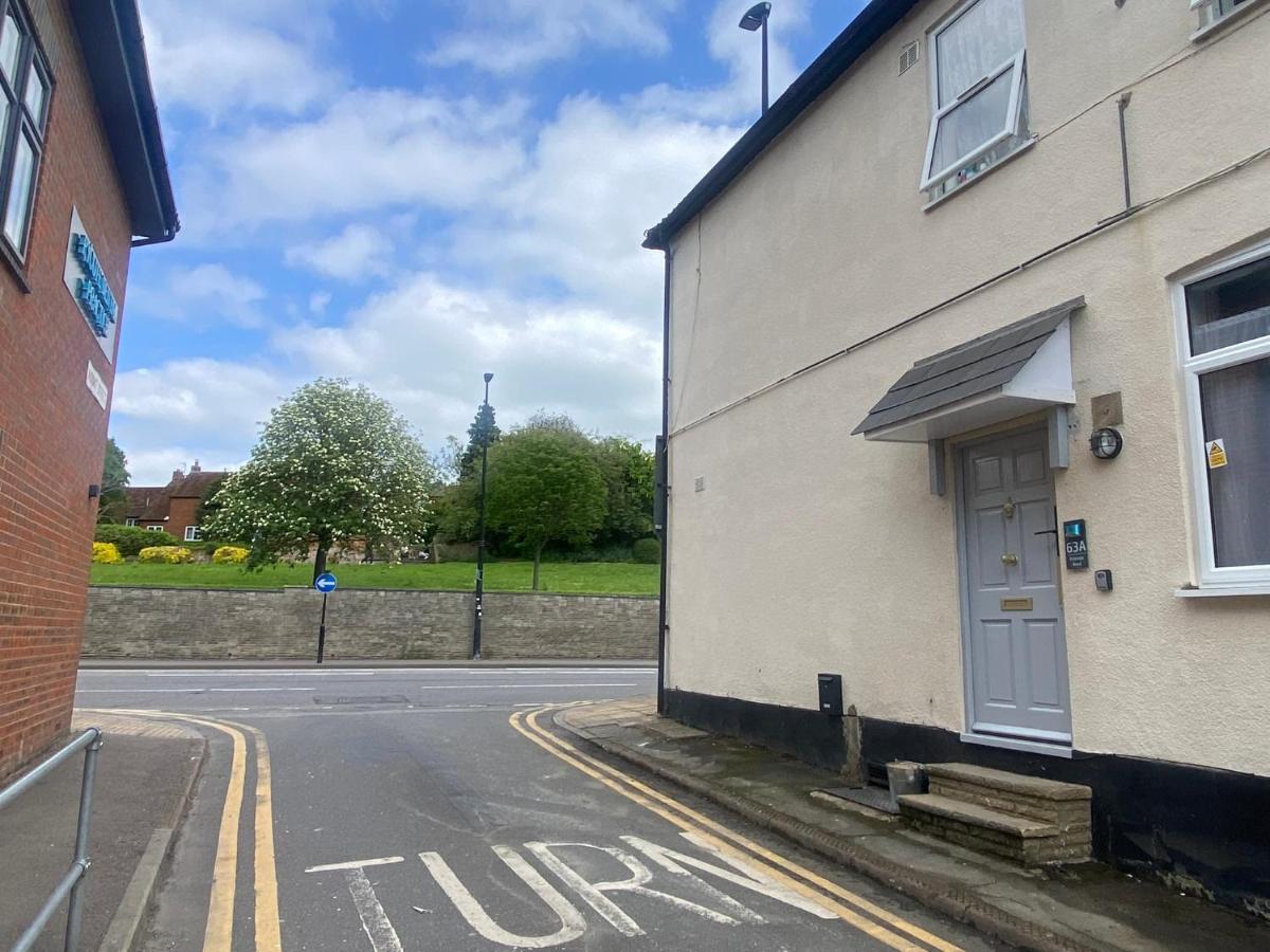 艾尔斯伯里2 Bed Town Centre Nr Theatre Free Park Wi-Fi & Garden公寓 外观 照片