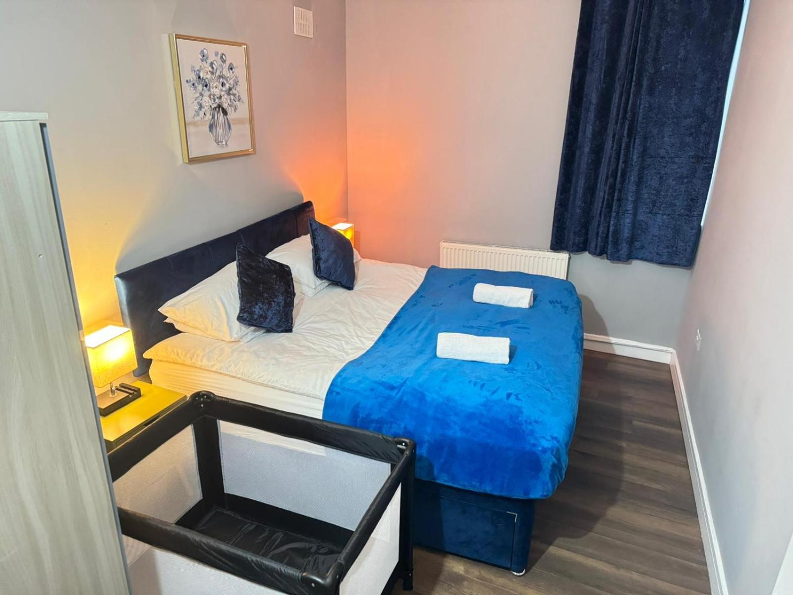 艾尔斯伯里2 Bed Town Centre Nr Theatre Free Park Wi-Fi & Garden公寓 外观 照片