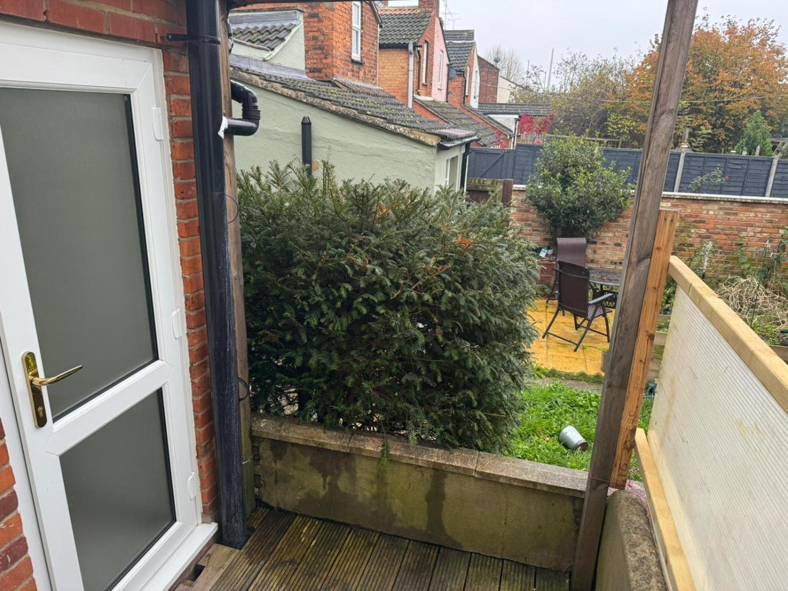 艾尔斯伯里2 Bed Town Centre Nr Theatre Free Park Wi-Fi & Garden公寓 外观 照片