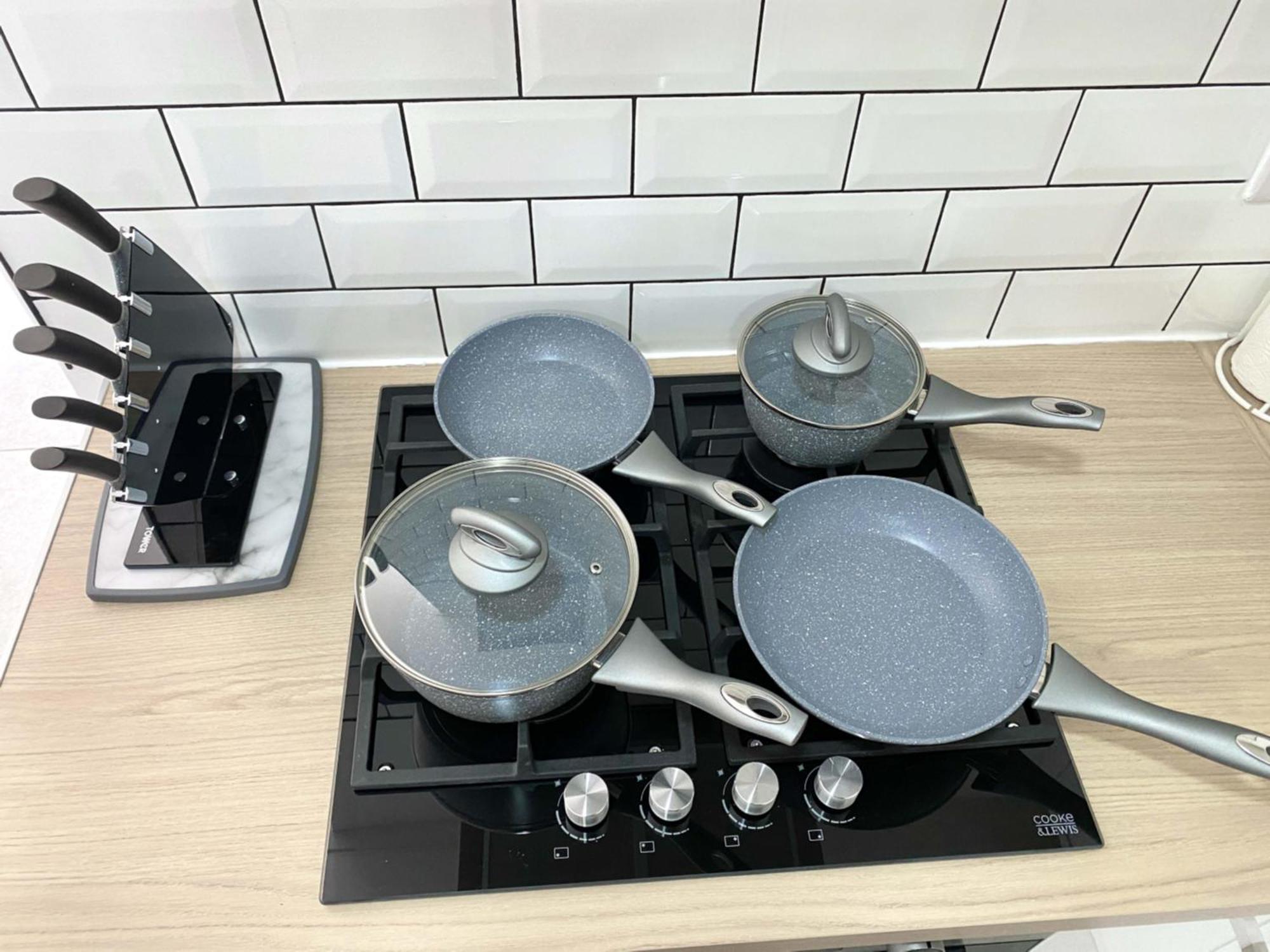 艾尔斯伯里2 Bed Town Centre Nr Theatre Free Park Wi-Fi & Garden公寓 外观 照片
